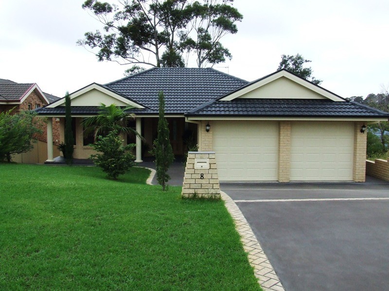 8 Seascape Close, Narrawallee NSW 2539