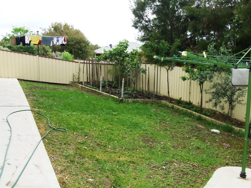 8 Seascape Close, Narrawallee NSW 2539