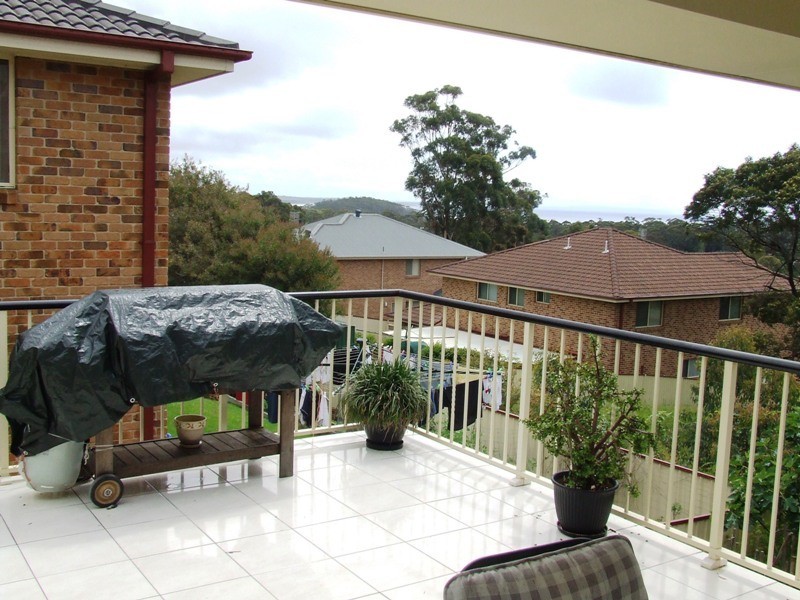 8 Seascape Close, Narrawallee NSW 2539