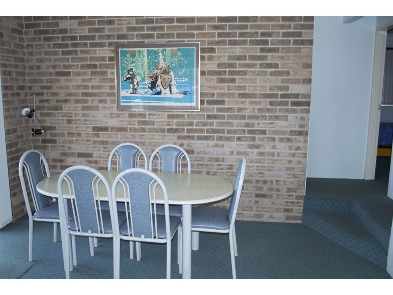 16 Beach Road, Mollymook NSW 2539