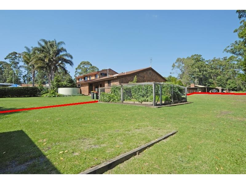 28 Wattle Street, Fishermans Paradise NSW 2539
