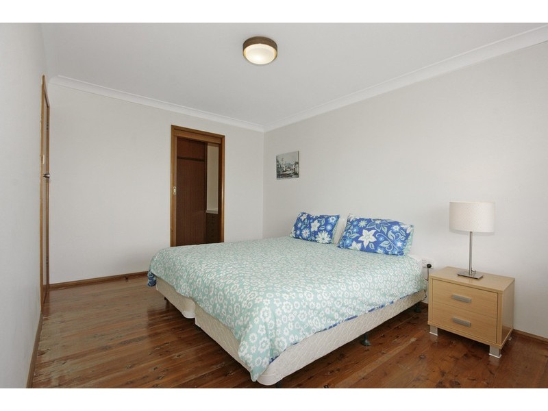 20 Shipton Crescent, Mollymook NSW 2539