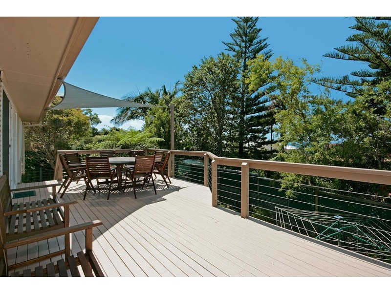 10 Jones Avenue, Mollymook NSW 2539