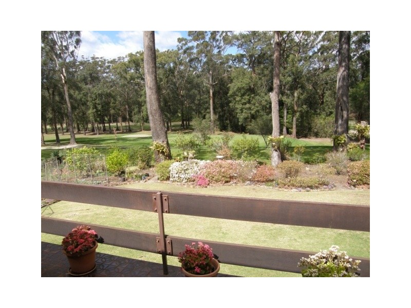 37 Clyde Street, Mollymook NSW 2539