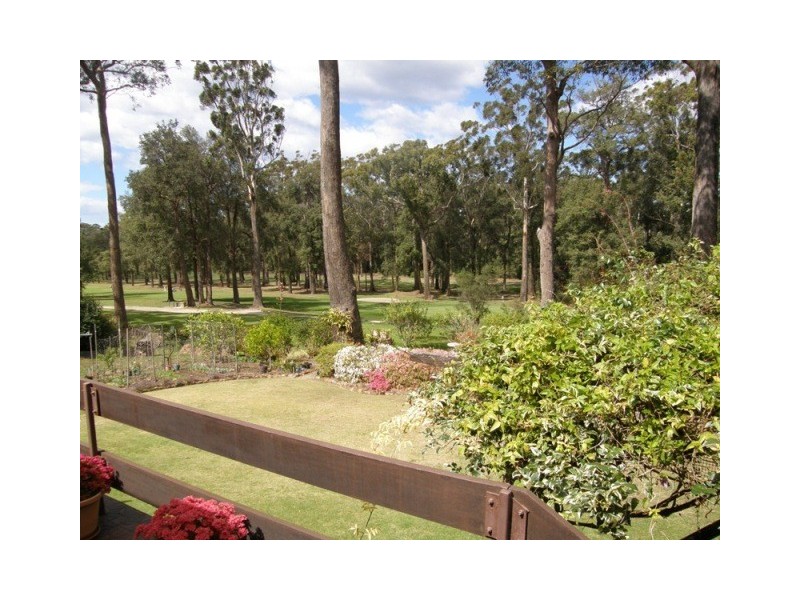 37 Clyde Street, Mollymook NSW 2539