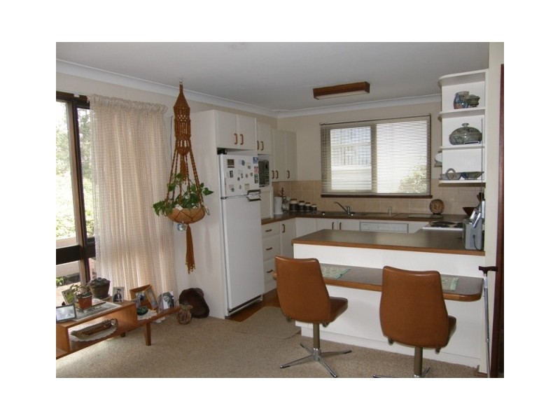 37 Clyde Street, Mollymook NSW 2539