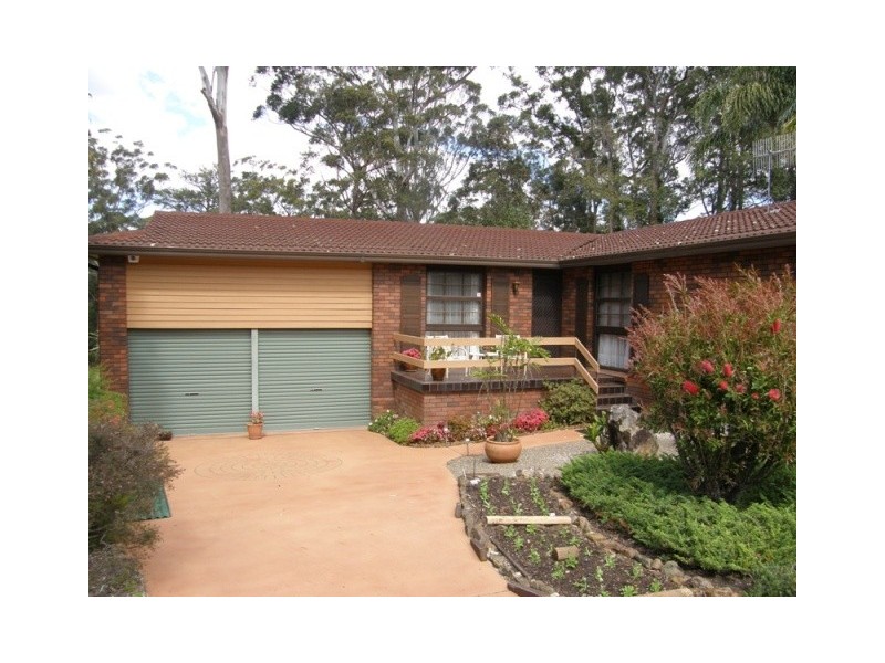 37 Clyde Street, Mollymook NSW 2539