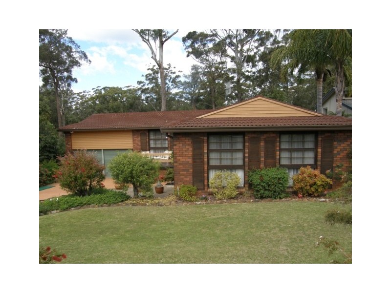 37 Clyde Street, Mollymook NSW 2539
