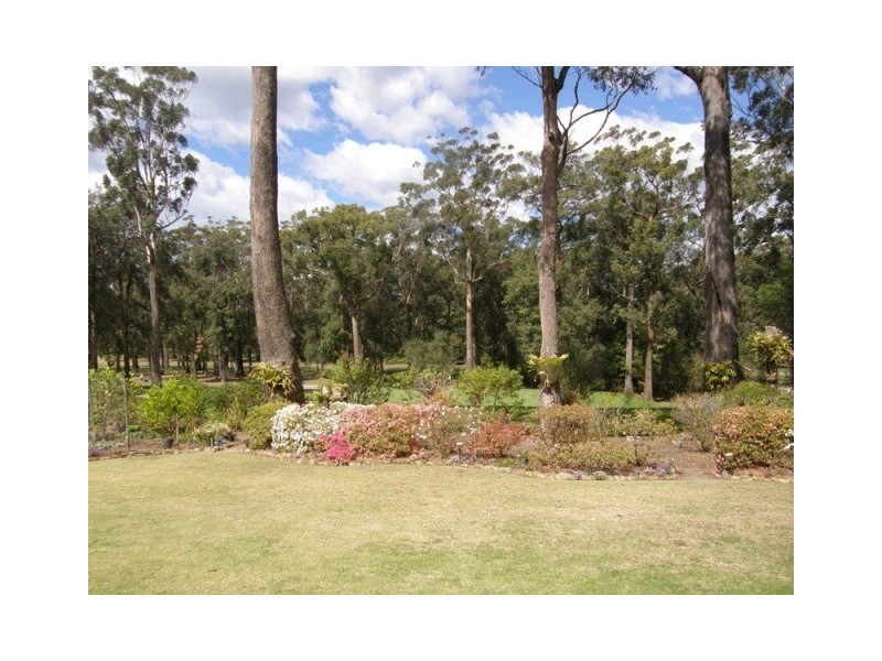 37 Clyde Street, Mollymook NSW 2539