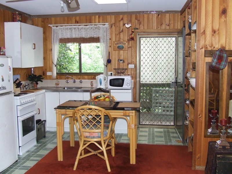 13 Alma Avenue, Fishermans Paradise NSW 2539