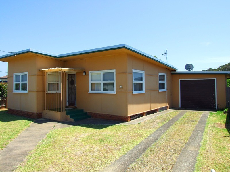 25 Powell Avenue, Ulladulla NSW 2539
