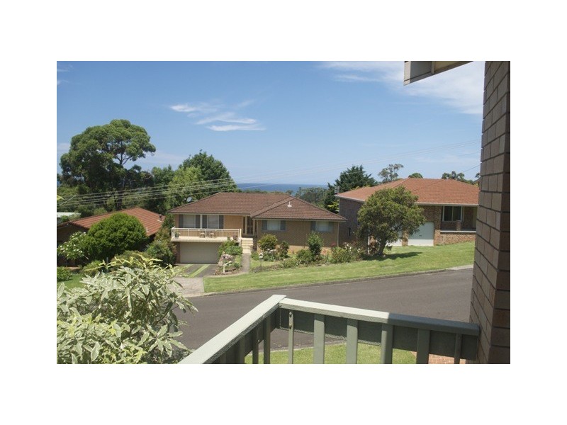 42 Bushland Avenue, Mollymook NSW 2539