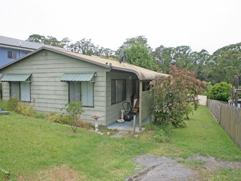 78 Wattle St, Fishermans Paradise NSW 2539