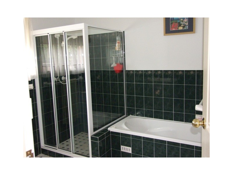 15 Seaspray St, Narrawallee NSW 2539