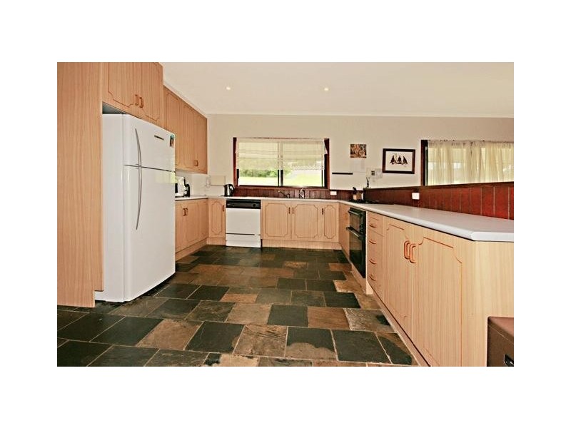 1 Valley View Close, Milton NSW 2538