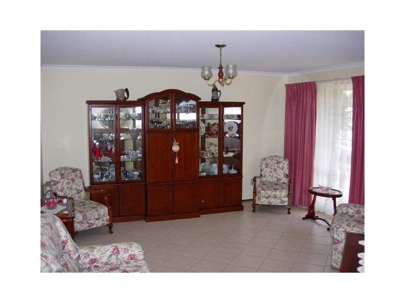18 Plover Close, Sussex Inlet NSW 2540