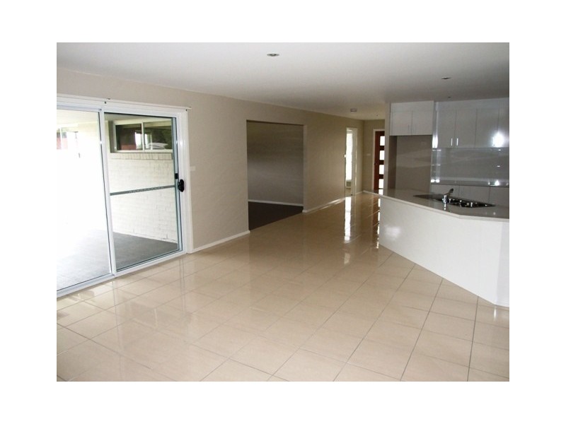 16 Laurel Avenue, Ulladulla NSW 2539