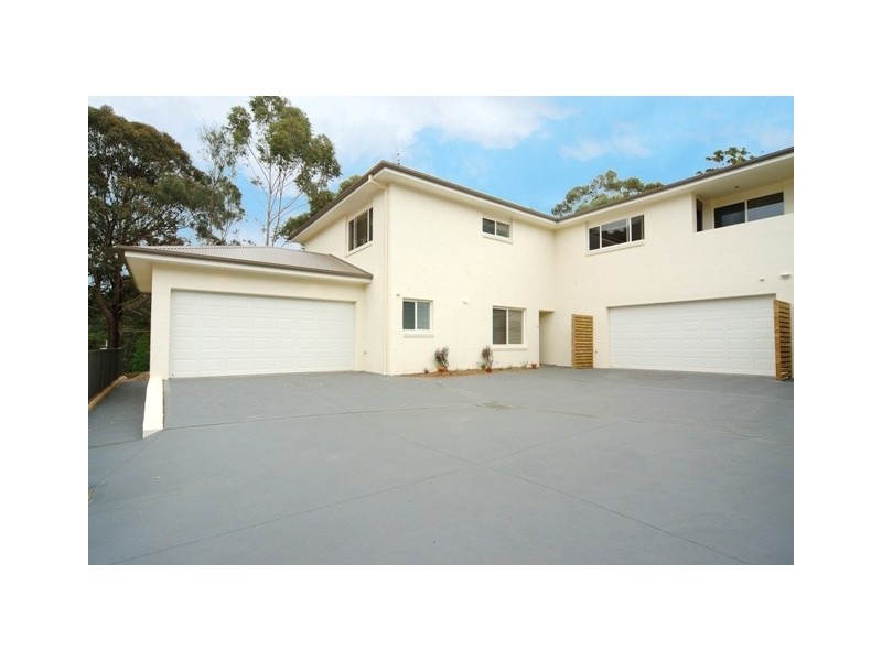 2/22 Augusta Place, Mollymook NSW 2539