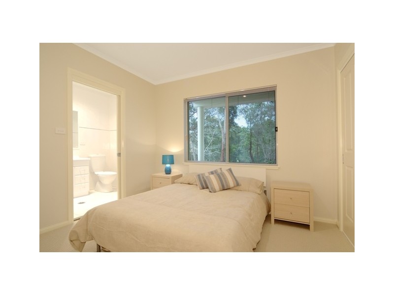 2/22 Augusta Place, Mollymook NSW 2539