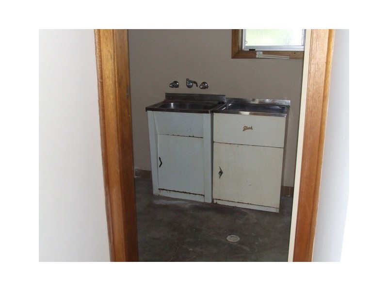 11 Thistleton Drive, Burrill Lake NSW 2539