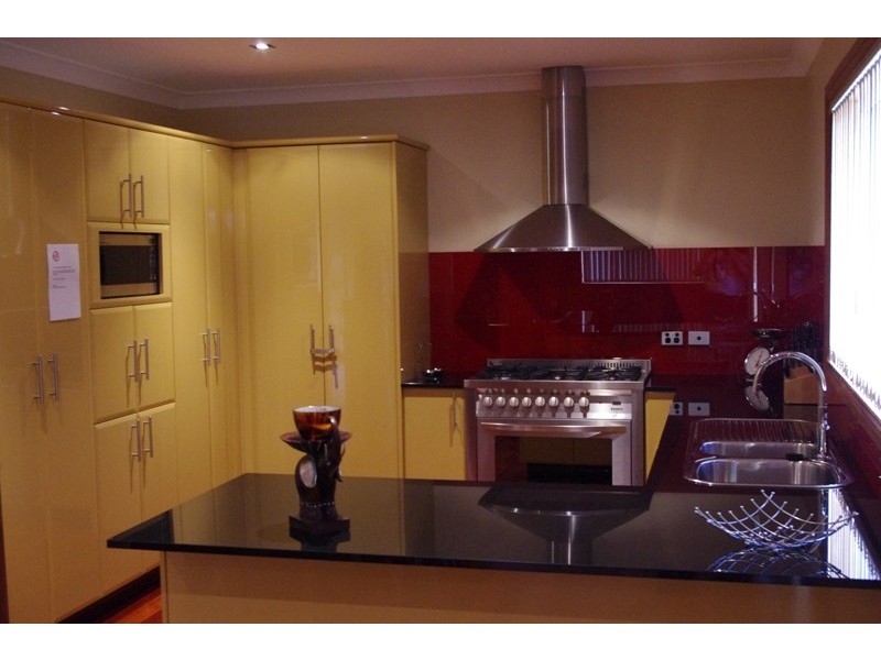 4 Lakewood Grove, Burrill Lake NSW 2539