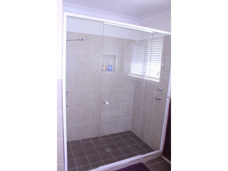 27 Walpole Avenue, Ulladulla NSW 2539