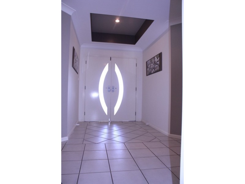 27 Walpole Avenue, Ulladulla NSW 2539