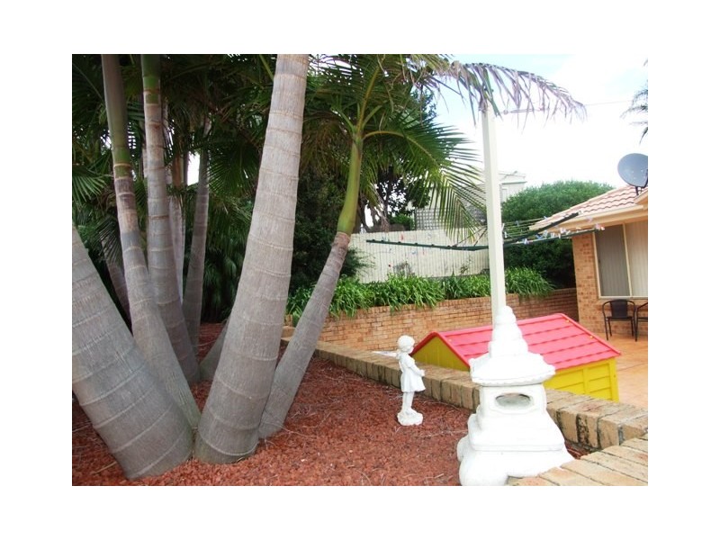 44 Golden Wattle Drive, Ulladulla NSW 2539