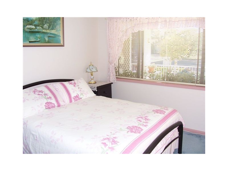 5 Paradise Place, Sussex Inlet NSW 2540