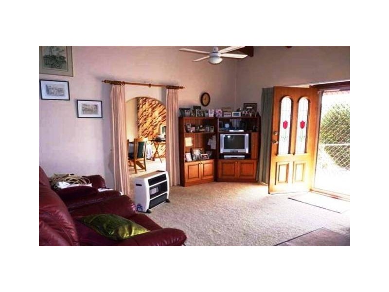 10 Ilett Street, Mollymook NSW 2539