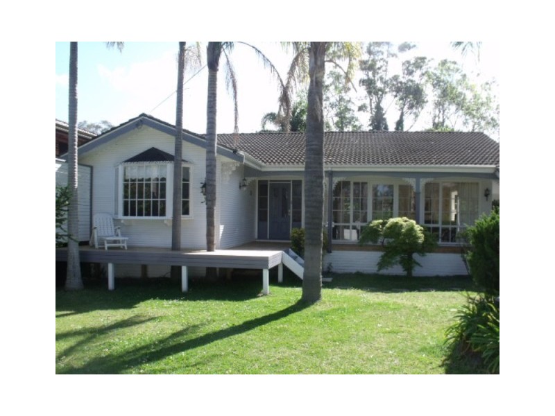 41 Golf Ave, Mollymook NSW 2539