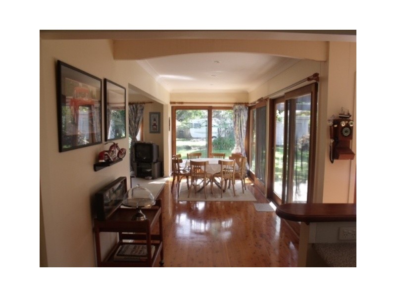 41 Golf Ave, Mollymook NSW 2539