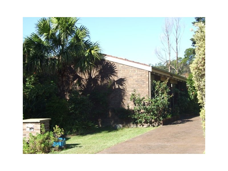 4 Parkland Drive, Kings Point NSW 2539