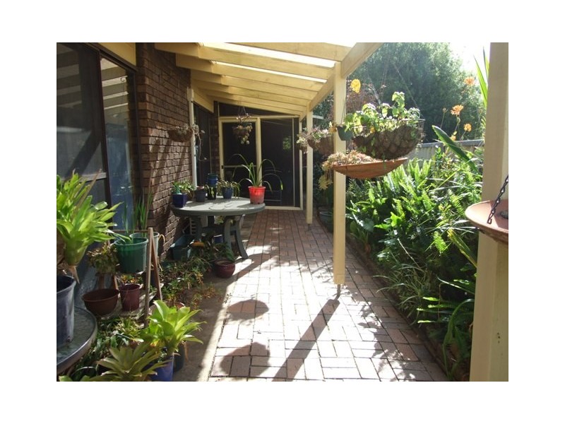 4 Parkland Drive, Kings Point NSW 2539