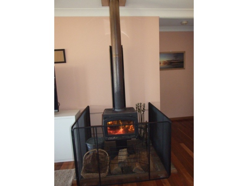 79 Garside Road, Mollymook NSW 2539