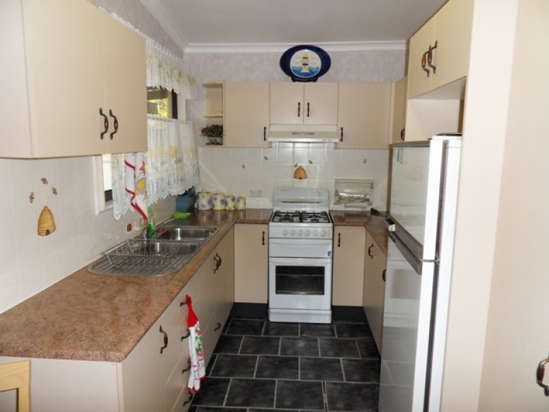 54 Government Road, Sussex Inlet NSW 2540