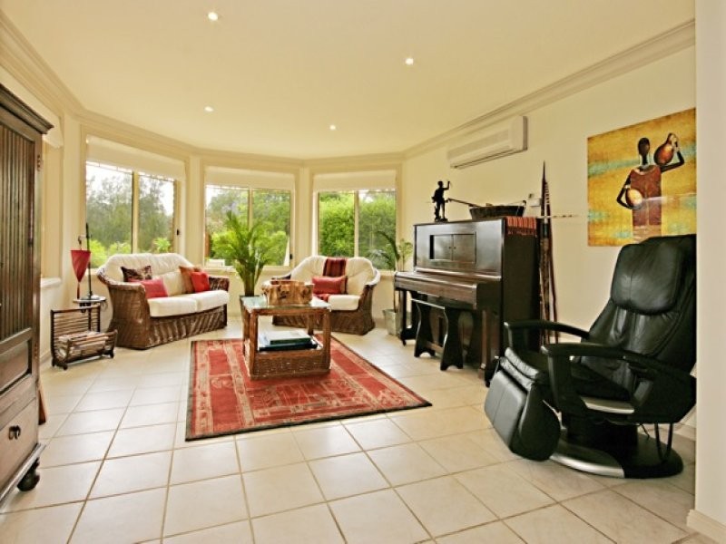 48 Kurrajong Crescent, Conjola Park NSW 2539