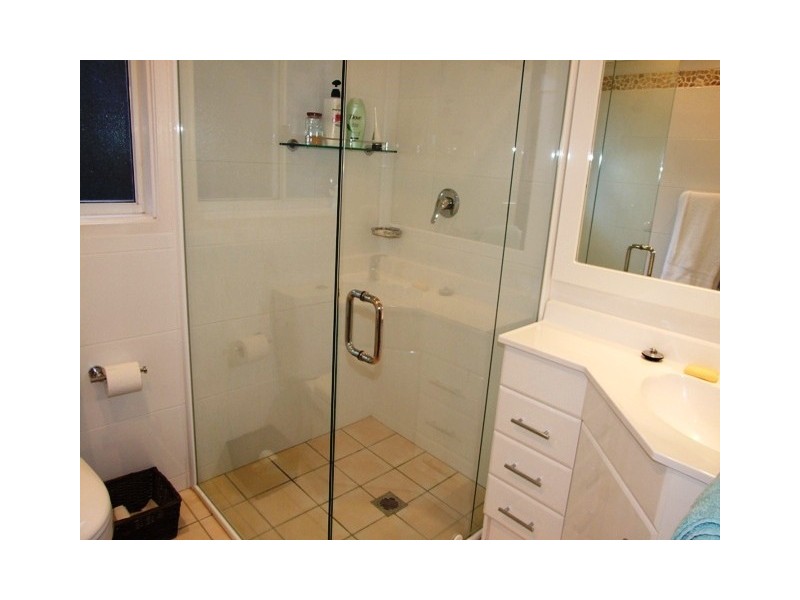 6 Driver Ave, Mollymook NSW 2539