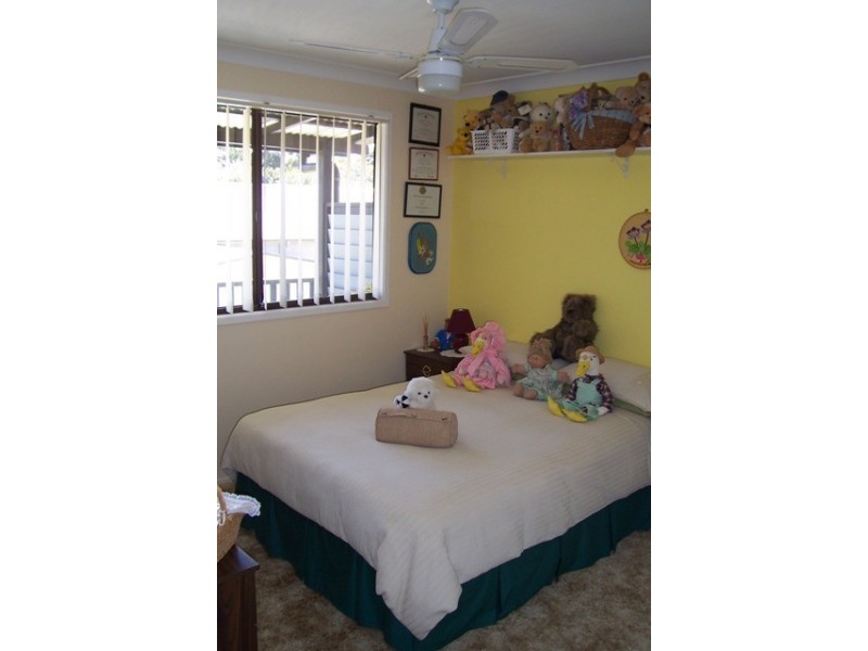 223 River Road, Sussex Inlet NSW 2540