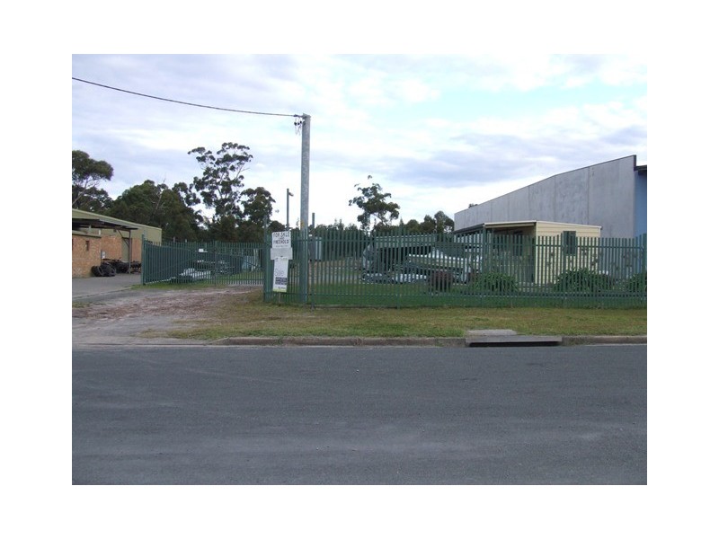 6 Flood Avenue, Sussex Inlet NSW 2540