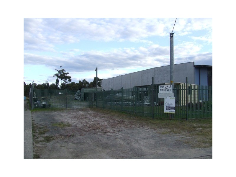 6 Flood Avenue, Sussex Inlet NSW 2540