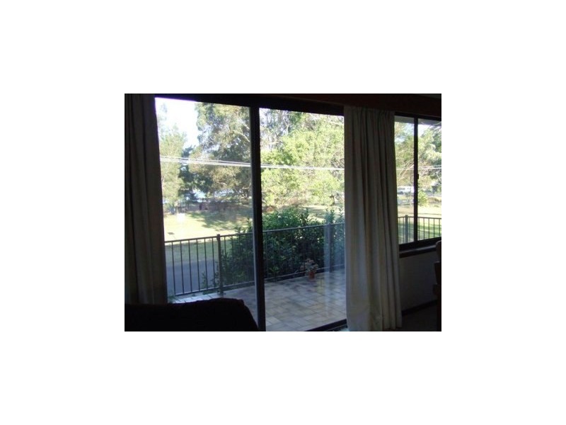 11 Edgewater Avenue, Sussex Inlet NSW 2540