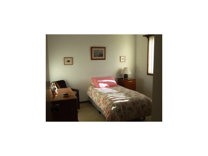 11 Edgewater Avenue, Sussex Inlet NSW 2540