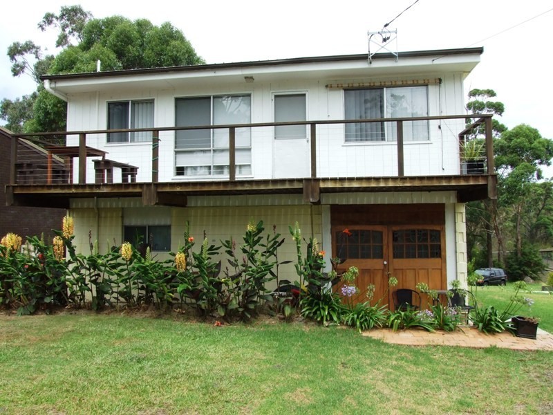 51 Mercury Drive, Lake Tabourie NSW 2539