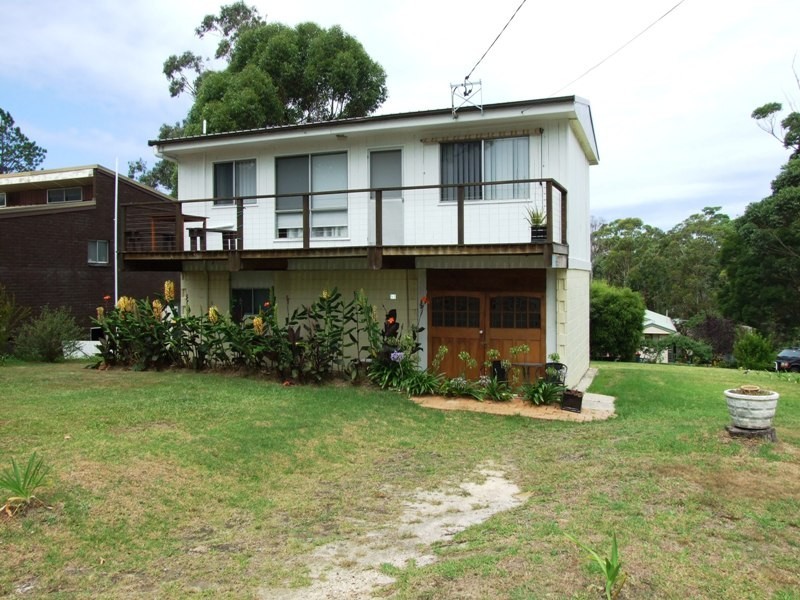 51 Mercury Drive, Lake Tabourie NSW 2539