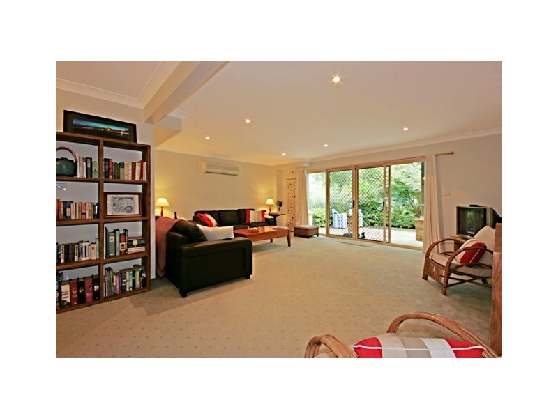 48 Ross Ave, Narrawallee NSW 2539