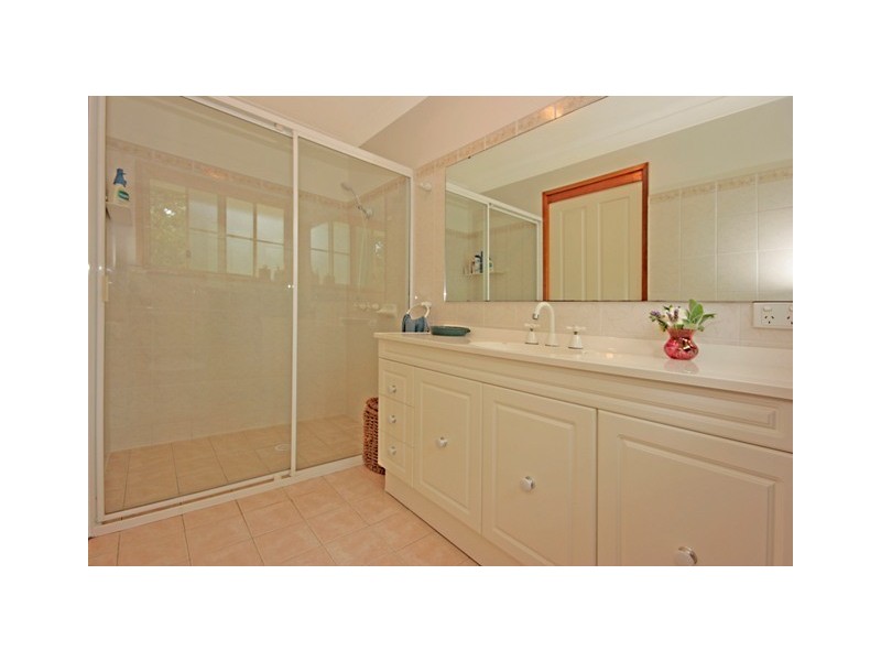48 Ross Ave, Narrawallee NSW 2539