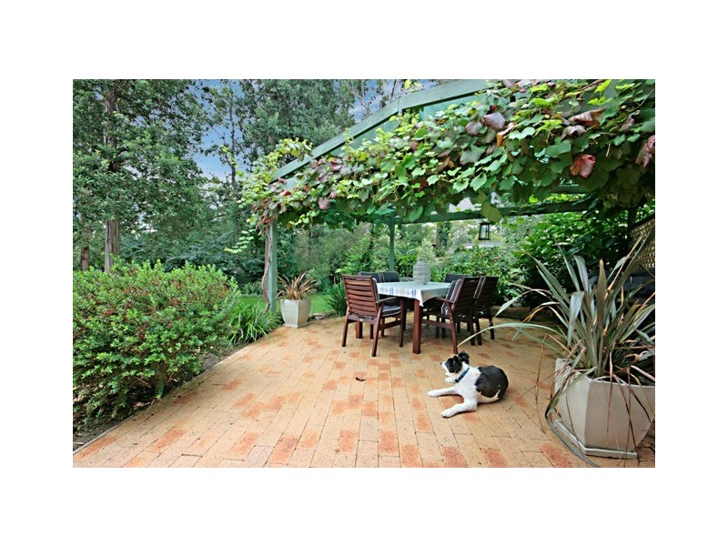 48 Ross Ave, Narrawallee NSW 2539