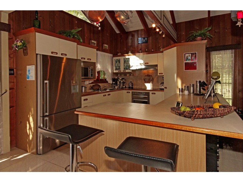 20 Pacificana Drive, Sussex Inlet NSW 2540