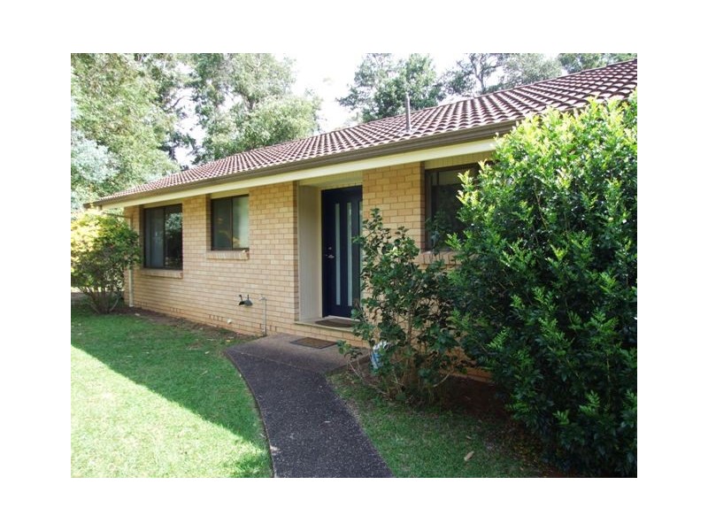 2/30  Augusta Pl, Mollymook NSW 2539